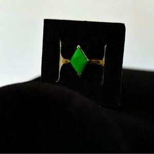 Japanese 22k Gold Jade Ring